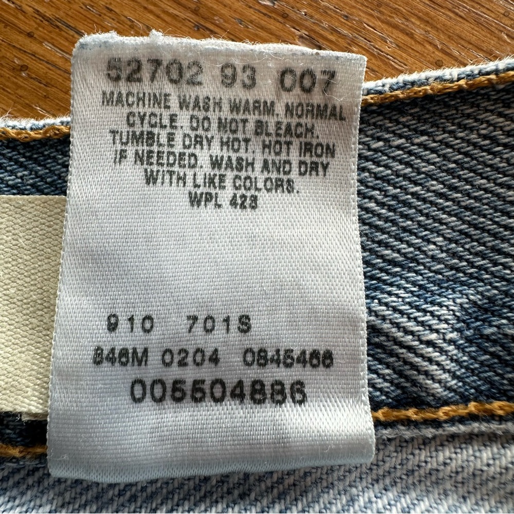 Vintage Levi's 550 Relaxed Fit Work Chore Jeans Flawed 2 pairs 34 x 34 - Picture 5 of 16